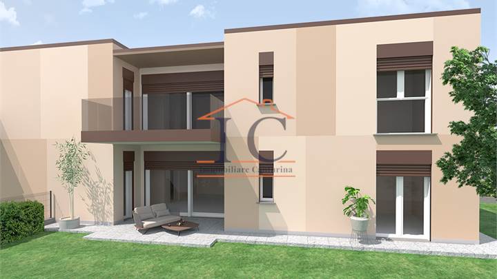 BEREGAZZO NUOVO TRILOCALE CON BALCONO