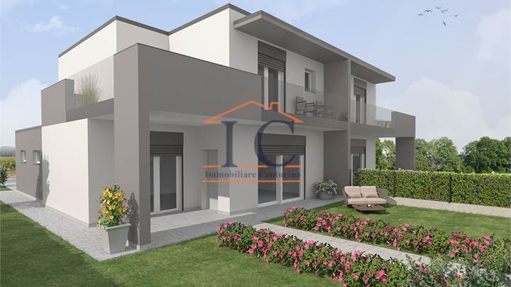 BIZZARONE NUOVA BIFAMILIARE