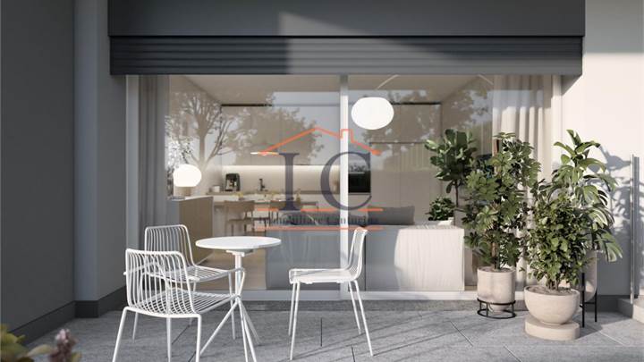 BREGNANO NUOVO TRILOCALE CON GIARDINO