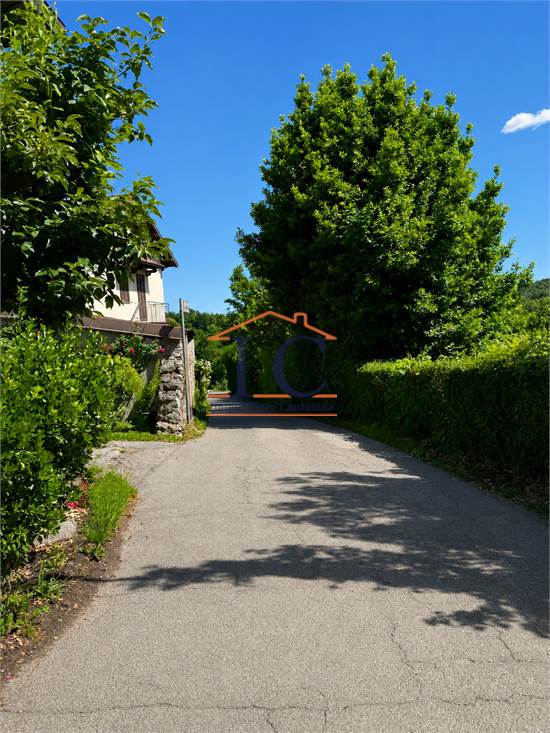 Photo 35